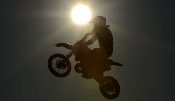 Motosikletler şaha kalktı!