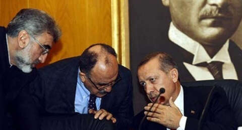 Başbakan Erdoğan'ın mikrofonu açık kalınca...