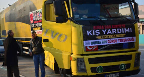 Bursa İHH'den Suriye'ye 3 TIR insani yardım
