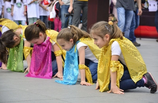 Bursa çocuklarla renklendi