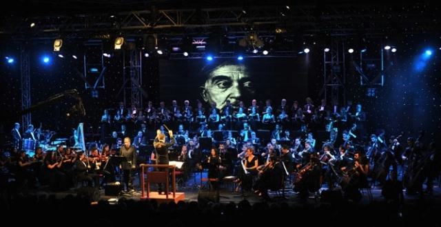 Bursa Festivali 'Kavafis'le 'merhaba' dedi