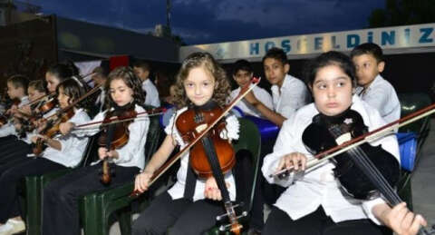 Bursa Müzik Akademisi 500 öğrenci mezun etti