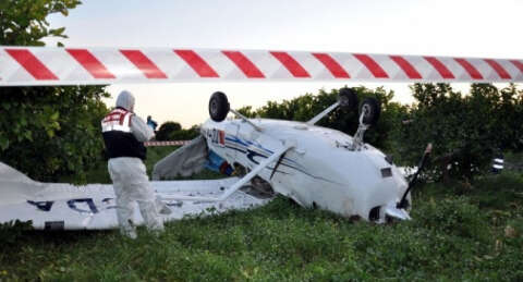 Ankara'da eğitim uçağı düştü: 1 ölü