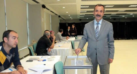 Bursa Barosu'nda zafer yeniden Demiröz'ün