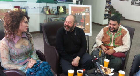 Şarkılı çalgılı bir gülmece; Kanlı Nigar