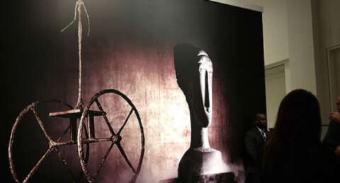 Giacometti'nin 'Araba' heykeli 101 milyon dolara satıldı