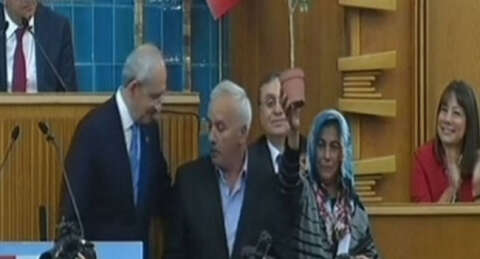 Kılıçdaroğlu'dan köylülere zeytin ağacı