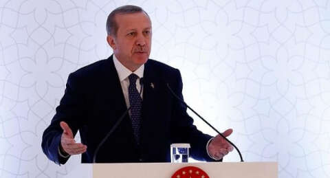 Erdoğan: Einstein'i tanırlar, İbni Sina'yı tanımazlar