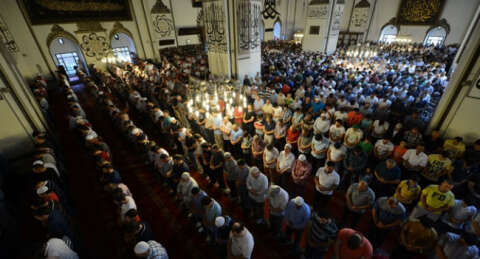 Bursa'da Bayram namazı saati: 07.32