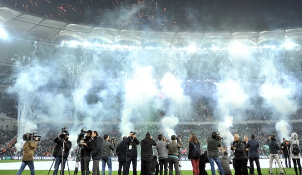 Bursa yeni stadyumuna kavuştu