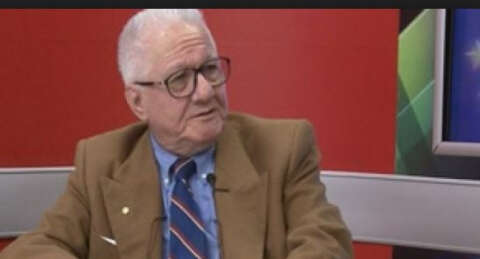 Gazeteci-yazar Kurtul Altuğ vefat etti