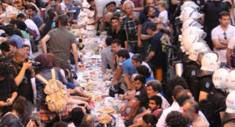 Ramazan'da Yeryüzü Sofraları'nda buluşacaklar