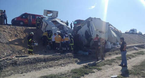 Konya Ereğli'de feci kaza: 6 ölü, 5 yaralı!