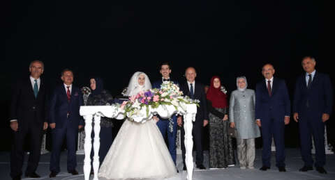 Müezzinoğlu ve Efkan Ala, nikah şahidi oldu