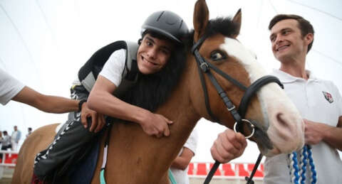 Bursa'ya engelli çocuklar için 'atla terapi' merkezi