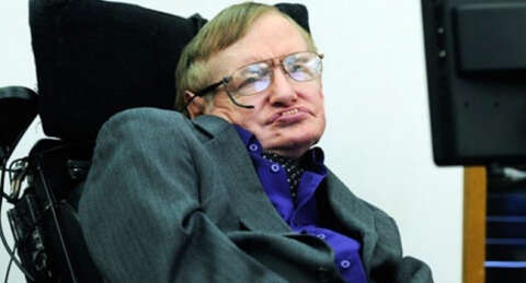Hawking: Dünyaya eninde sonunda asteroid çarpacak