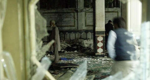 Afganistan'da camide patlama: 29 ölü