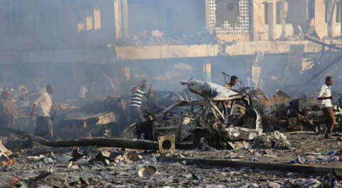Somali'deki patlamada ölü sayısı 231'e yükseldi