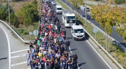 Şişecam işçileri İstanbul'a yürüyor