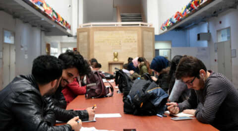 UÜ'de 124 ülkeden 5 bin öğrenci var