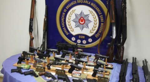 Bursa merkezli 'kaçak silah' operasyonu; 61 gözaltı