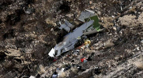 İran'da düşen uçağın kara kutusu bulundu