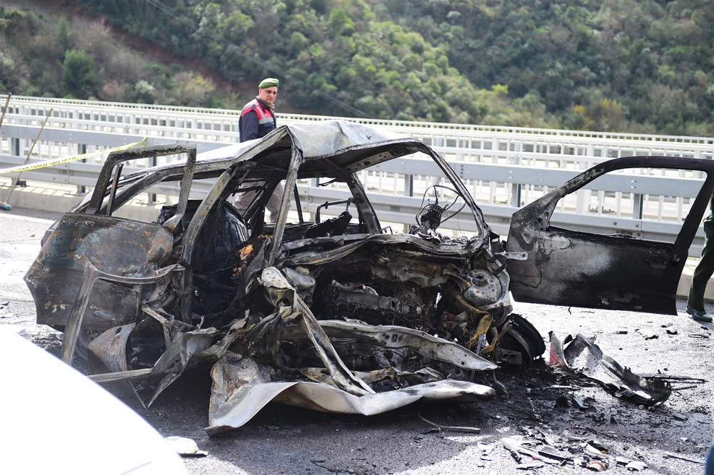 Gebze-Bursa Otoyolunda feci kaza