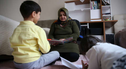 6 yaşındaki ikizler öz evlatları gibi oldu