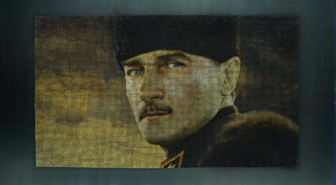 Fenerbahçe'den dev Atatürk portresi