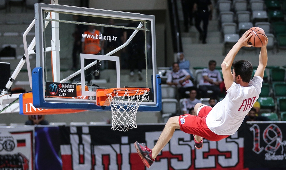 Smaç gösterisi nefes kesti