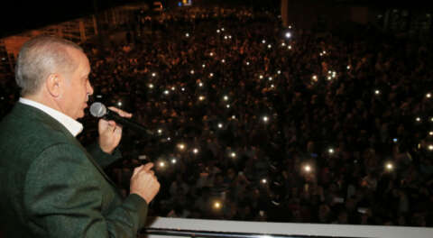 İnce'den sonra Erdoğan da gece mitingi yaptı