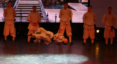 Shaolin Rahipleri Bursa'da kungfuyu tanıtıyor