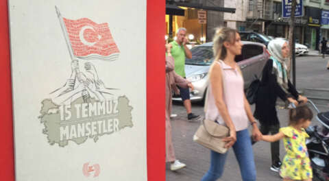 Bursa'da '15 Temmuz ve Manşetler' sergisi