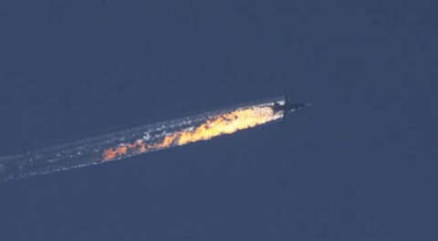 Suriye'nin kuzeyinde uçak düştü