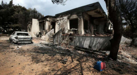 Yunanistan'daki yangında ölü sayısı 87'ye yükseldi