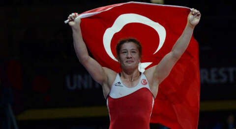 Türk kadın güreşçiler erkek hegemonyasını yıktı