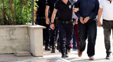 Bursa'da FETÖ operasyonu; 25 eski polise gözaltı