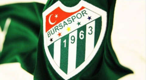 Bursaspor'da iki oyuncu kadrodan çıkarıldı