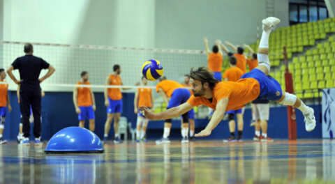 İnegöl Belediyespor zorlu rakibine hazırlanıyor