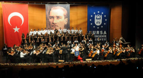 Bursa Senfoni Cumhuriyet konseri verecek