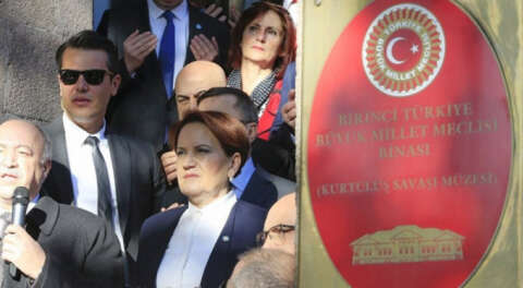 'Devlet, Cumhuriyet'i Ankara'da kutlar'