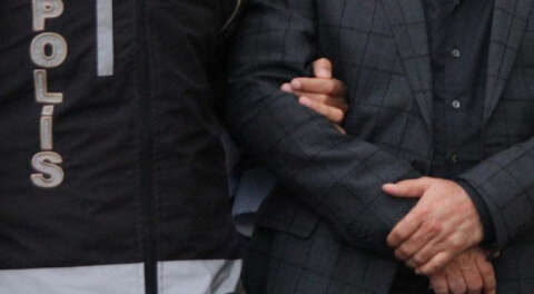 Fatih Üniversitesi'nin kurucusuna FETÖ gözaltısı