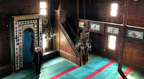 Bursa'nın çivisiz camisi zamana meydan okuyor