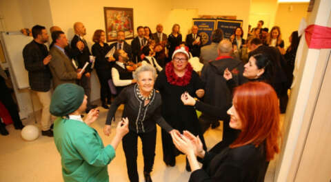 Nilüfer'deki huzurevi sakinleriyle yeni yıl kutlaması