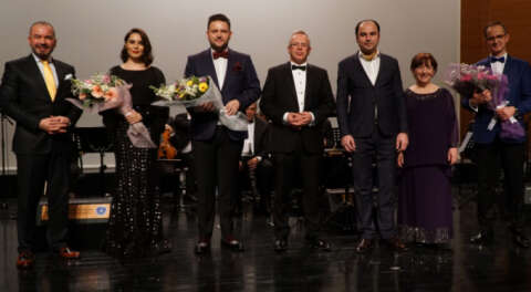 Bursa'da ustalardan müzik ziyafeti