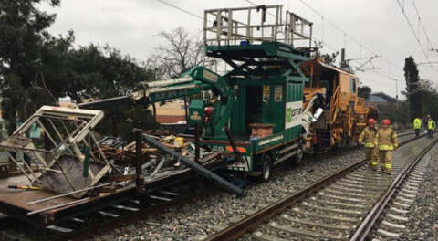 Halkalı-Sirkeci tren hattında kaza