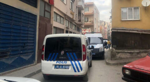 Bursa'da abla ve kardeşi evde ölü bulundu