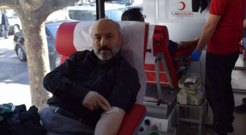 Bursa'da kan ve kök hücre bağışı kampanyası