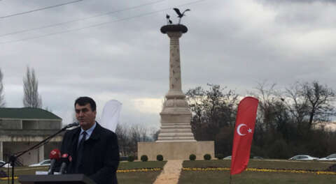 Bursa'ya göç ve yurdu simgeleyen anıtlar
