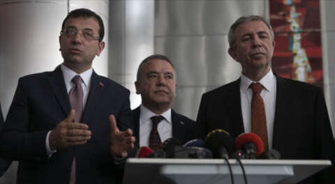 Kılıçdaroğlu CHP'li belediye başkanları ile buluştu
